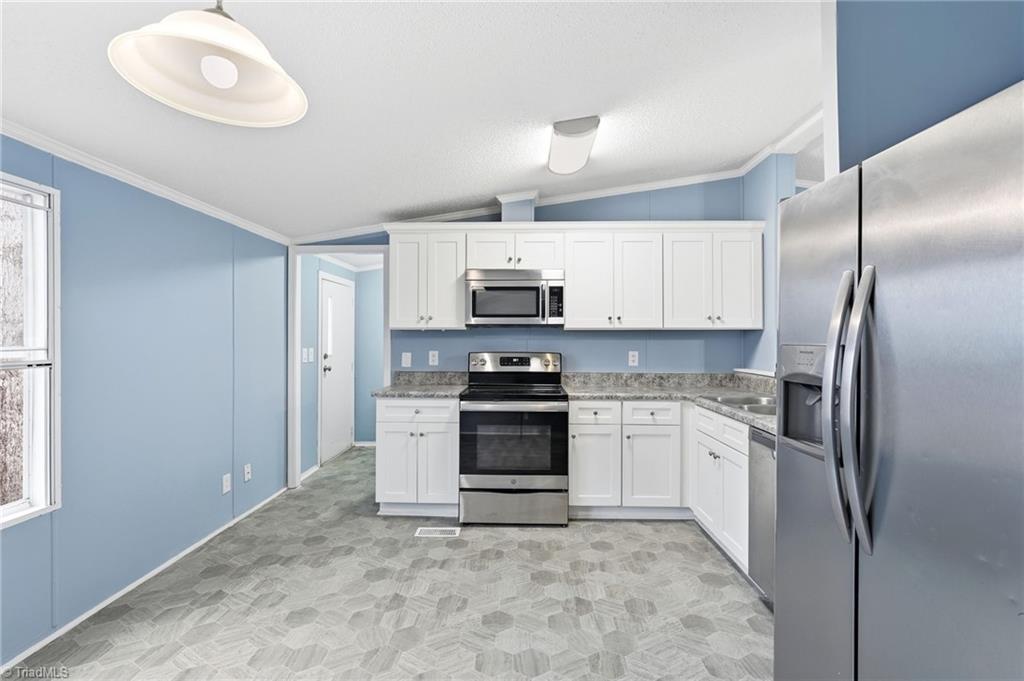 2025 Hickory Fork Road Walnut Cove, NC 27052 - Photo 12 of 34