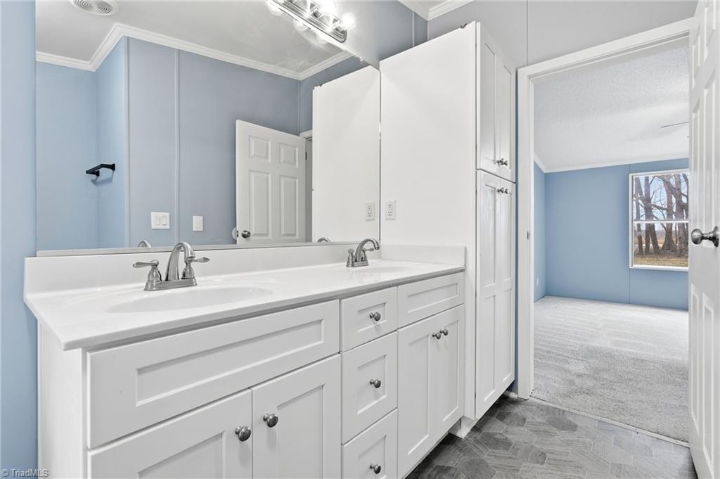 2025 Hickory Fork Road Walnut Cove, NC 27052 - Photo 20 of 34