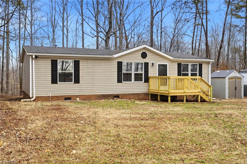 2025 Hickory Fork Road Walnut Cove, NC 27052 - Photo 3 of 34