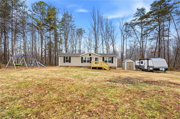$180,000 | 2025 Hickory Fork Road, Walnut Cove, NC 27052