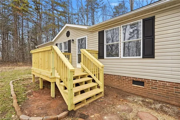 $180,000 | 2025 Hickory Fork Road, Walnut Cove, NC 27052