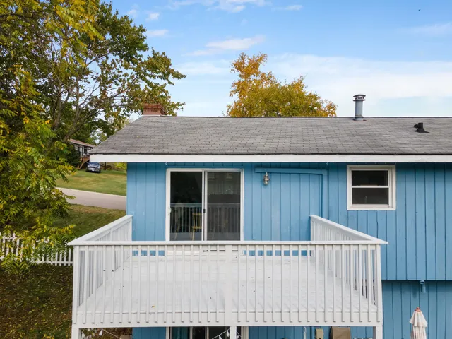 $399,900 | 305 South S Mount, Mount Horeb, WI 53572