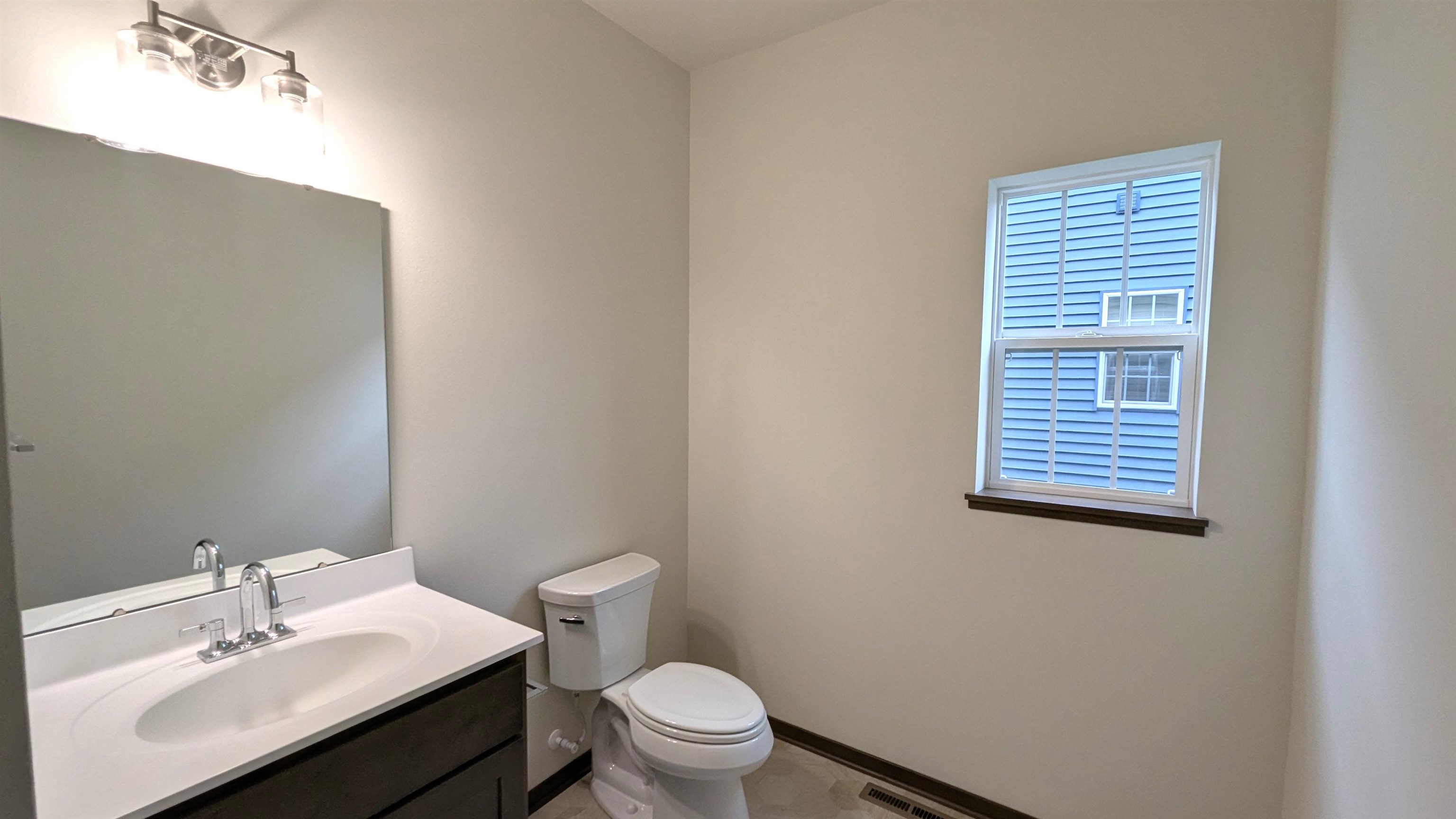 4317 Goldeneye Gateway Middleton, WI 53562 - Photo 10 of 51