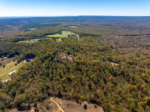 $400,000 | 482 Coke Bowman Road, Soddy Daisy, TN 37379