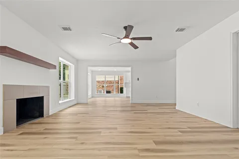 $395,000 | 3014 Cumberland Drive, Missouri City, TX 77459