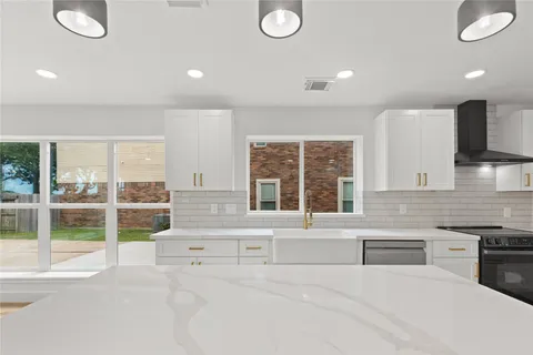 $395,000 | 3014 Cumberland Drive, Missouri City, TX 77459