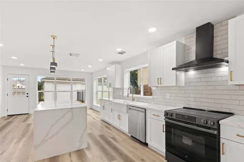 $395,000 | 3014 Cumberland Drive, Missouri City, TX 77459