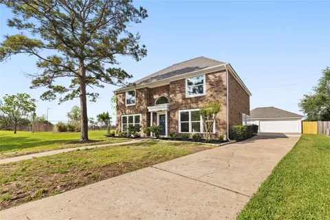 $395,000 | 3014 Cumberland Drive, Missouri City, TX 77459