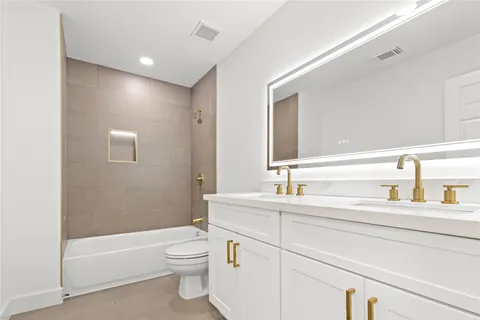 $395,000 | 3014 Cumberland Drive, Missouri City, TX 77459