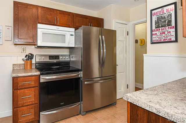 $439,900 | 1412 Gardenia Drive, St. Louis, MO 63119