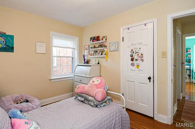 $439,900 | 1412 Gardenia Drive, St. Louis, MO 63119