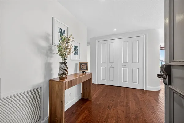 $3,950 | 1501 Gulf Boulevard, Unit 205, Clearwater Beach, FL 33767