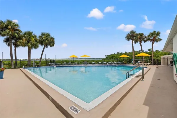 $3,950 | 1501 Gulf Boulevard, Unit 205, Clearwater Beach, FL 33767