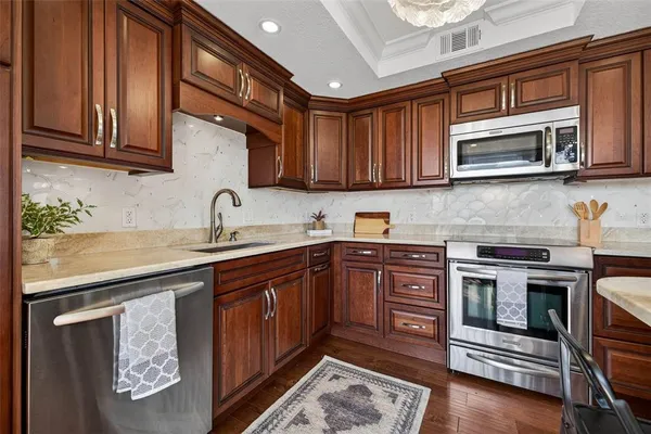 $3,950 | 1501 Gulf Boulevard, Unit 205, Clearwater Beach, FL 33767