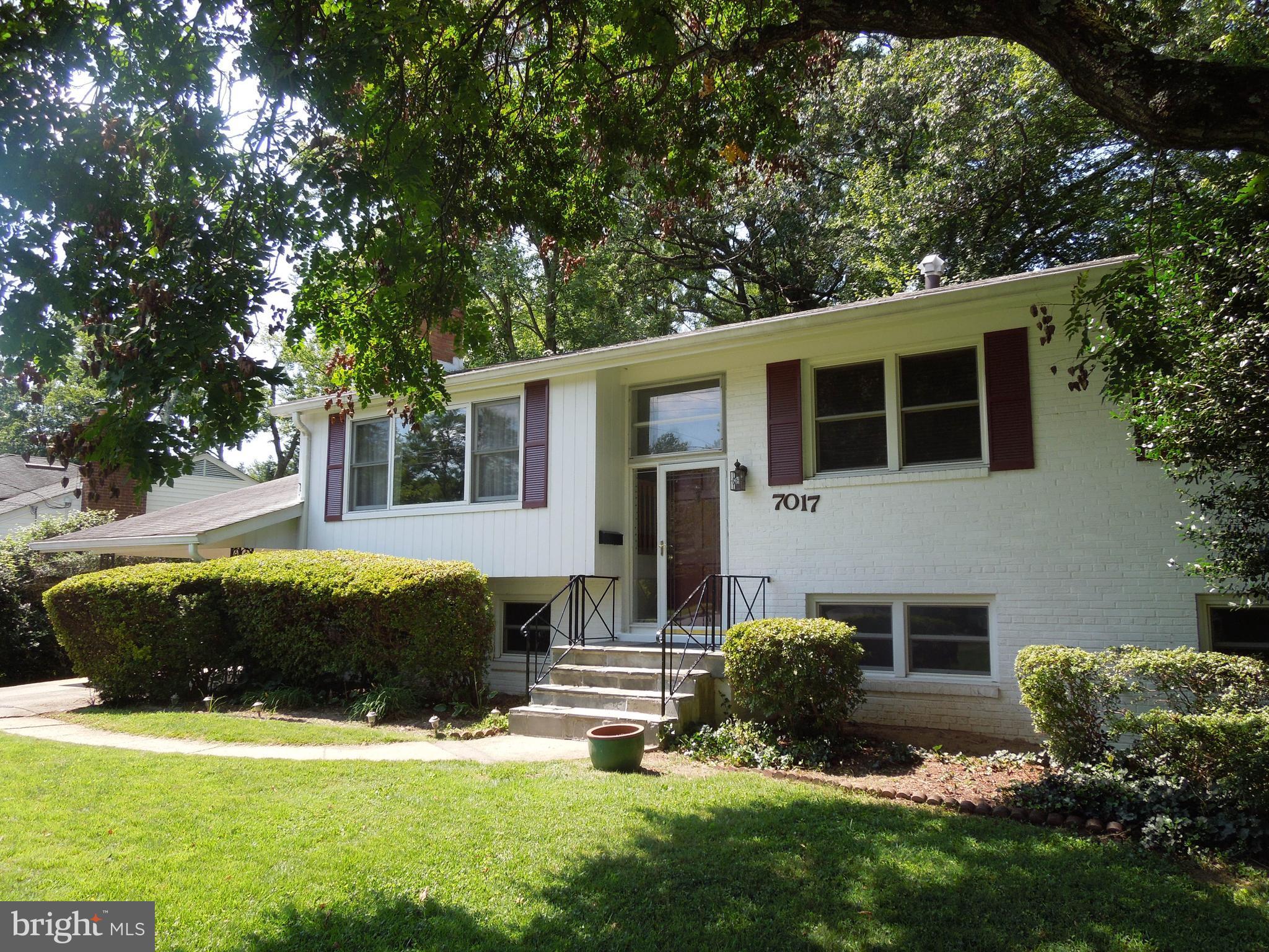 7017 Hector Road McLean, VA 22101 - Photo 1 of 28 Exterior (Front)