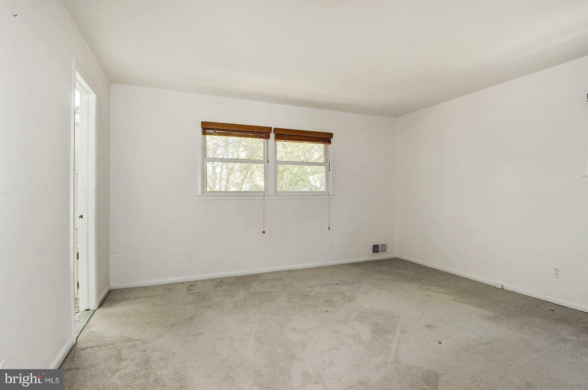7017 Hector Road McLean, VA 22101 - Photo 18 of 28 Bedroom (Master)