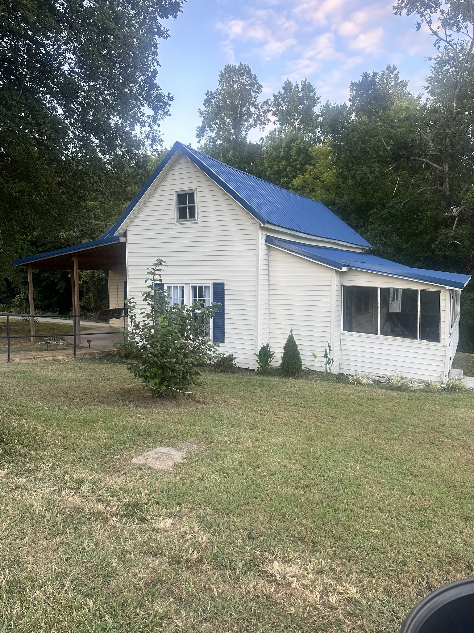 2 Hardin Loop Westpoint, TN 38486 - Photo 4 of 27 a view of a house with backyard
