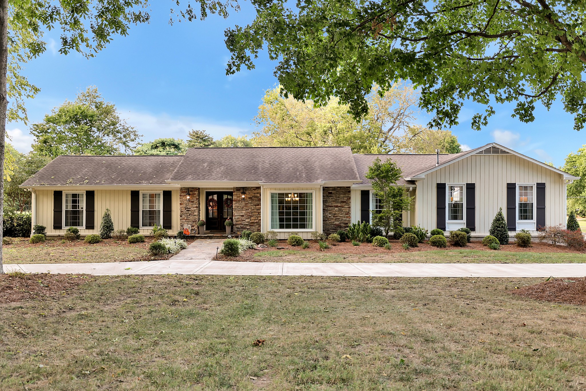 8122 Holly Road Brentwood, TN 37027 - Photo 4 of 65