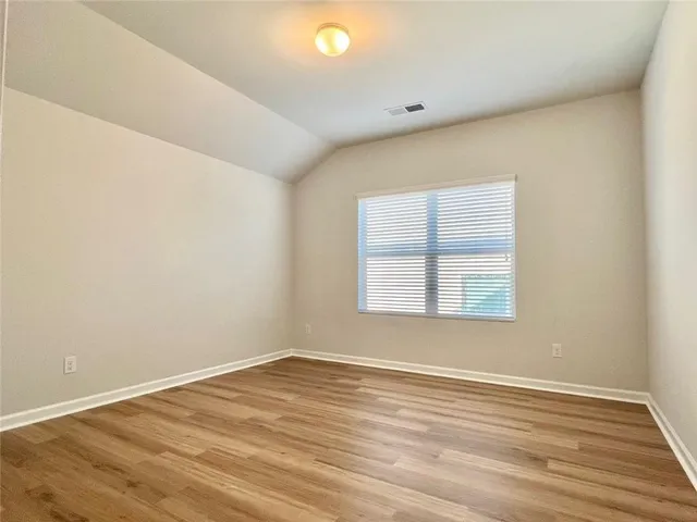 $2,400 | 370 Broadmoor Drive, Braselton, GA 30517