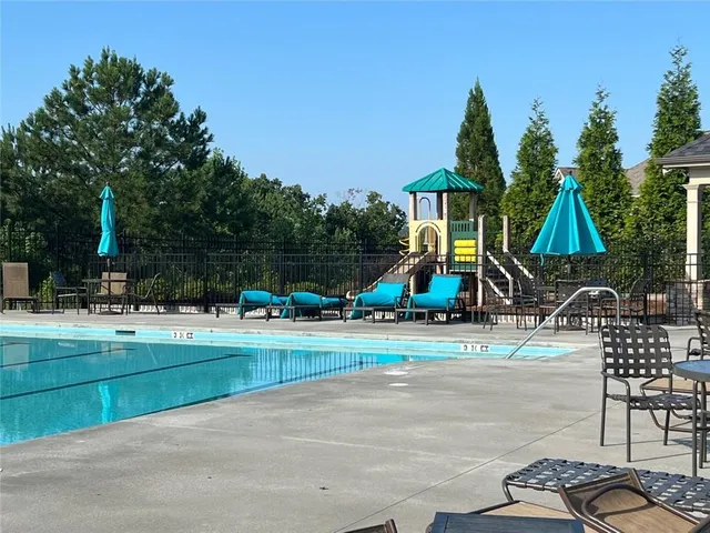 $2,400 | 370 Broadmoor Drive, Braselton, GA 30517