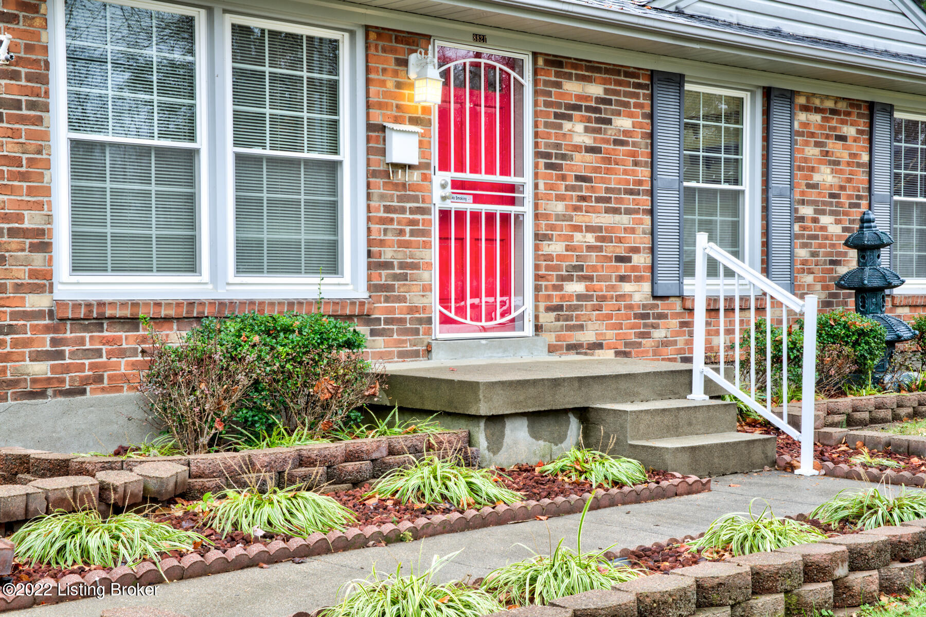 8821 Moody Road Louisville, KY 40219 - Photo 4 of 28 GSP-8821_Moody_Ln-2