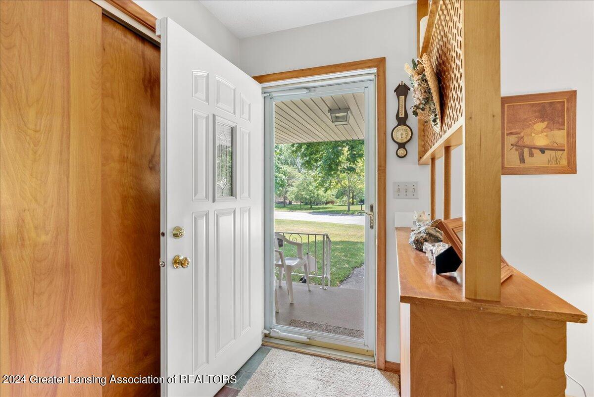 3200 Tecumseh River Road Lansing, MI 48906 - Photo 4 of 36 Front Entry