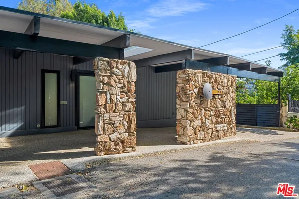 $9,900 | 2775 Rinconia Drive, Los Angeles, CA 90068