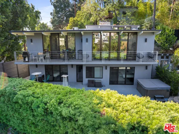 $9,900 | 2775 Rinconia Drive, Los Angeles, CA 90068