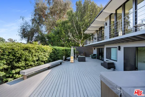 $9,900 | 2775 Rinconia Drive, Los Angeles, CA 90068