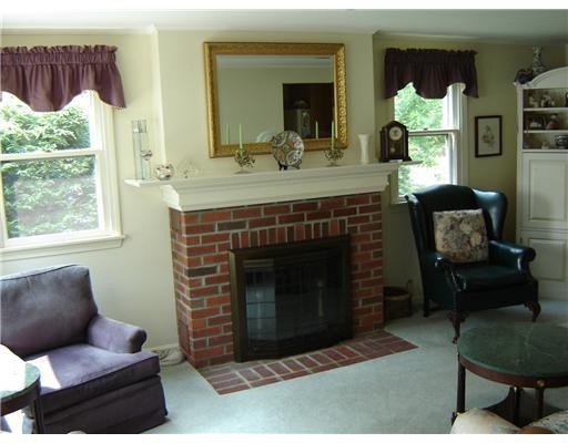 69 Young Road Augusta, ME 04330 - Photo 6 of 25 Living Room.