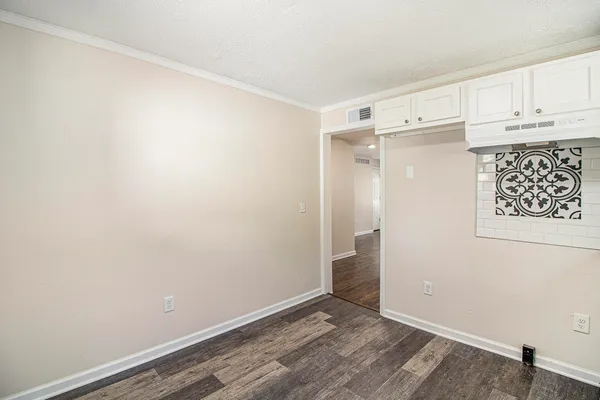 $184,900 | 20234 Champaign Street, Taylor, MI 48180