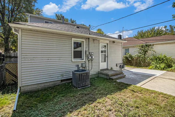 $184,900 | 20234 Champaign Street, Taylor, MI 48180