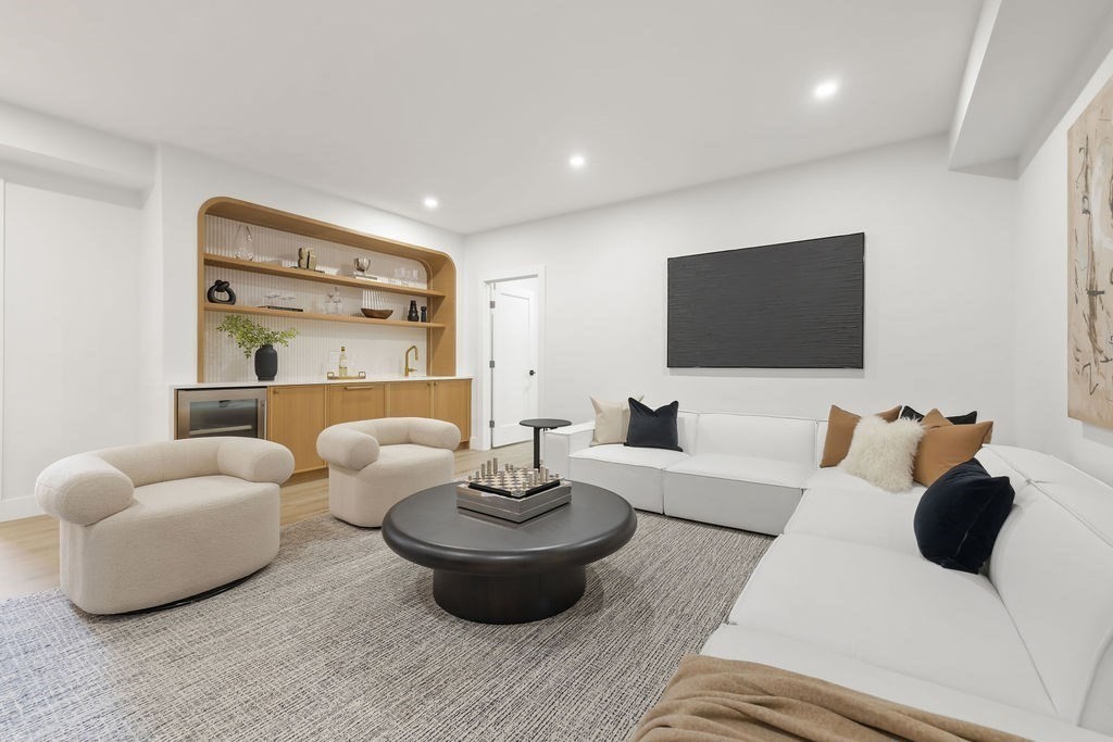 28 Cottonwood Road Newton, MA 02459 - Photo 19 of 25