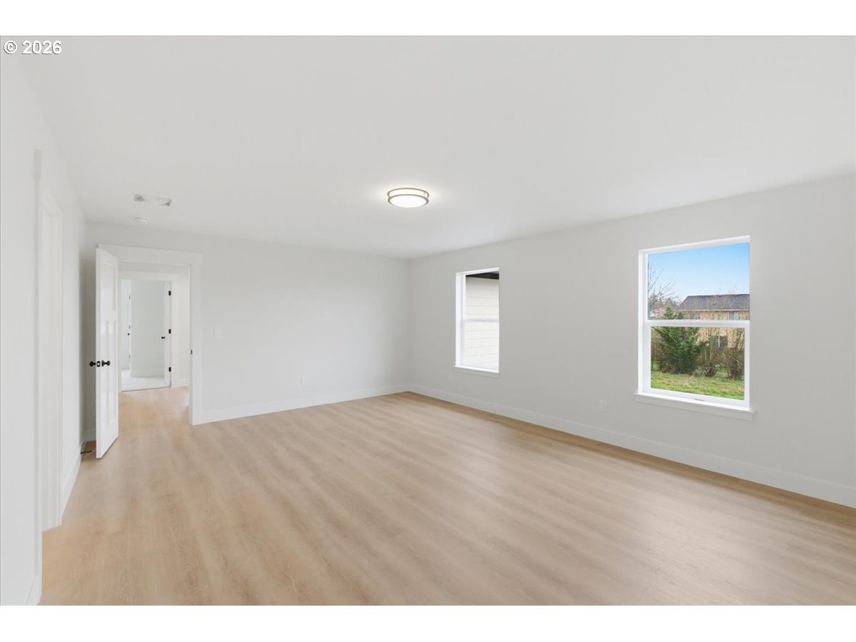 3191 Northwest 23rd Avenue Albany, OR 97321 - Photo 21 of 47 a view of an empty room with a window