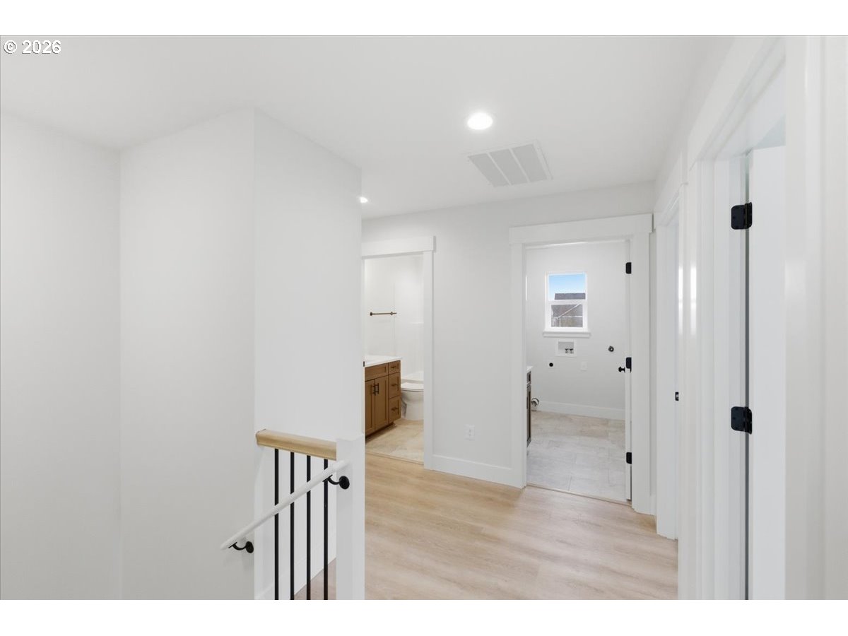 3191 Northwest 23rd Avenue Albany, OR 97321 - Photo 32 of 47 a view of an empty room