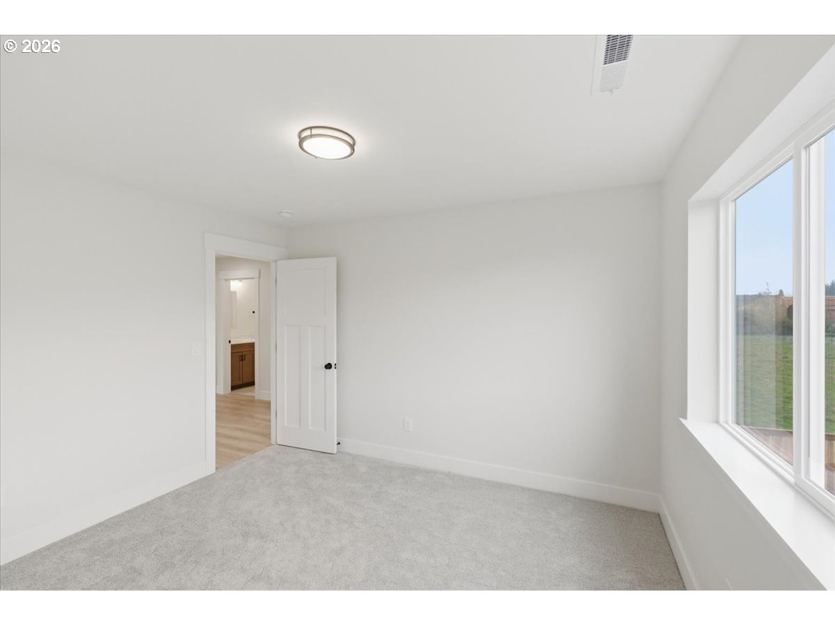 3191 Northwest 23rd Avenue Albany, OR 97321 - Photo 35 of 47 a view of an empty room and window