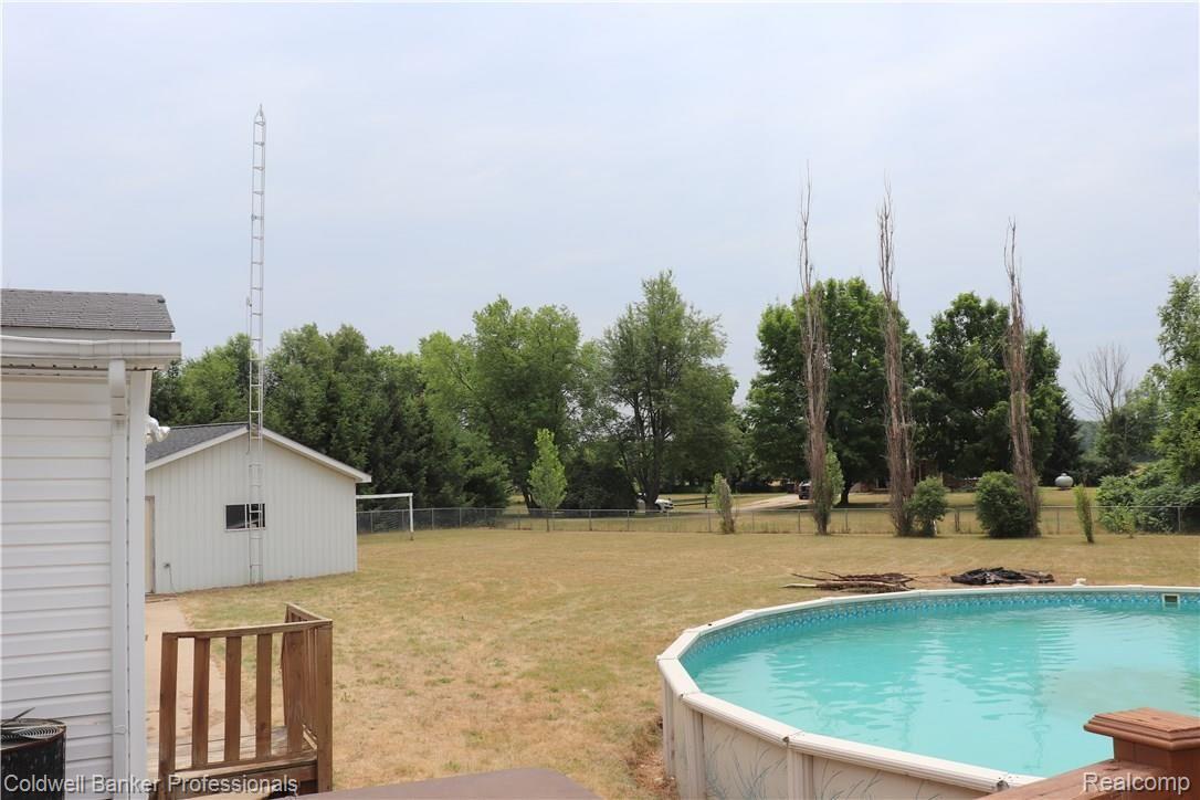 5645 5 Lakes Road North Branch, MI 48461 - Photo 29 of 38 IMG_0170.JPG