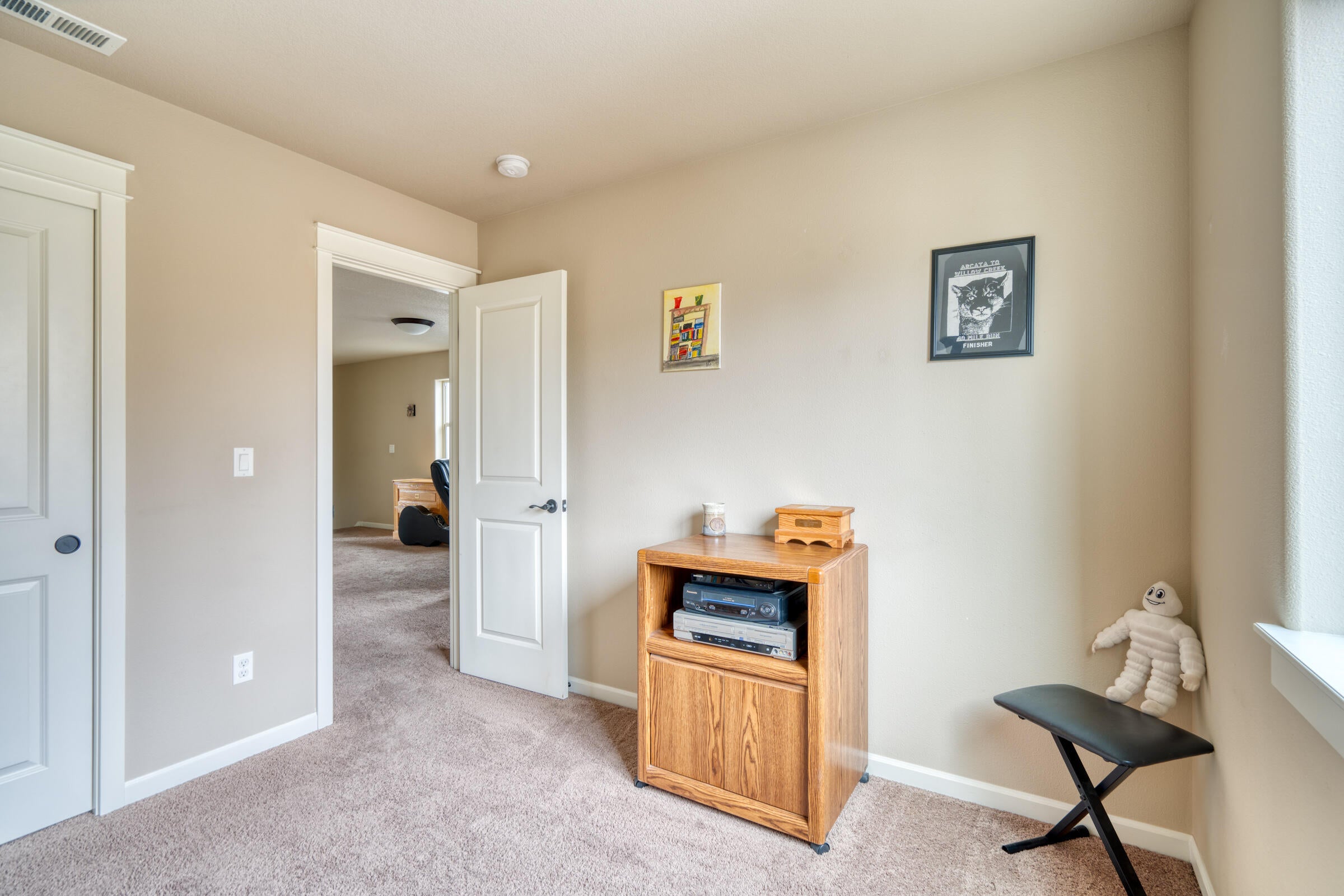3364 Southwest 28th Street Redmond, OR 97756 - Photo 23 of 56 108_3364 SW 28th_Pro Property Photos_Ben