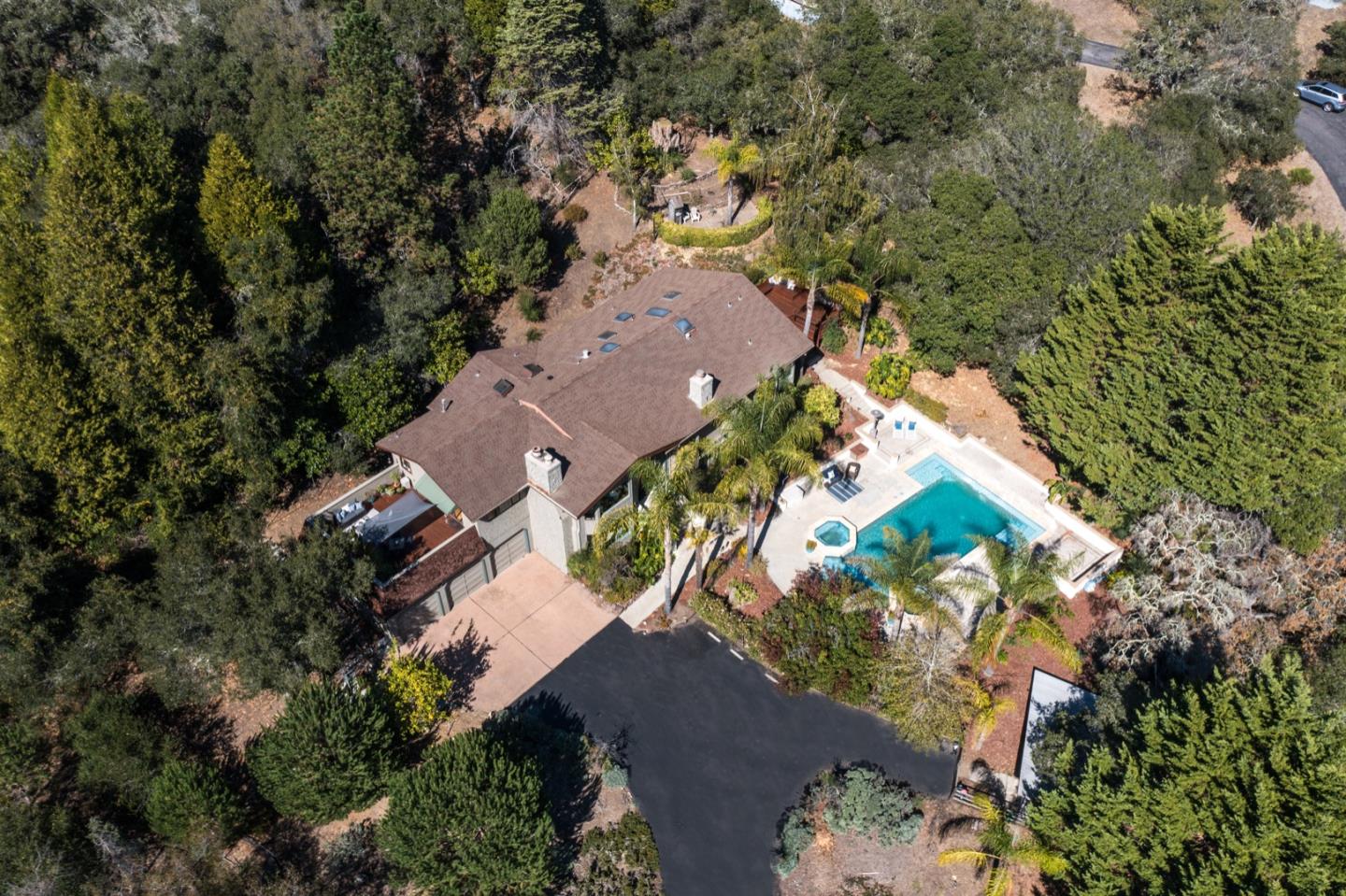 560 Hidden Valley Road Soquel, CA 95073 - Photo 5 of 59