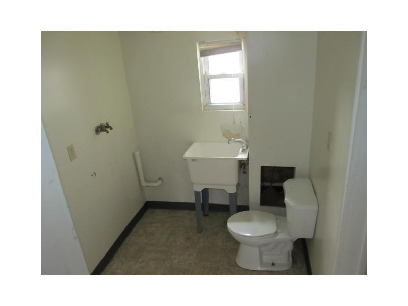224 Armstrong Avenue Apollo, PA 15613 - Photo 7 of 14 Other.