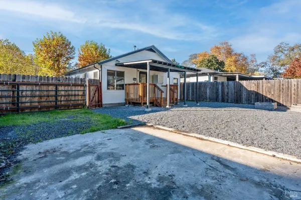 $415,000 | 6 Lorraine Street, Ukiah, CA 95482