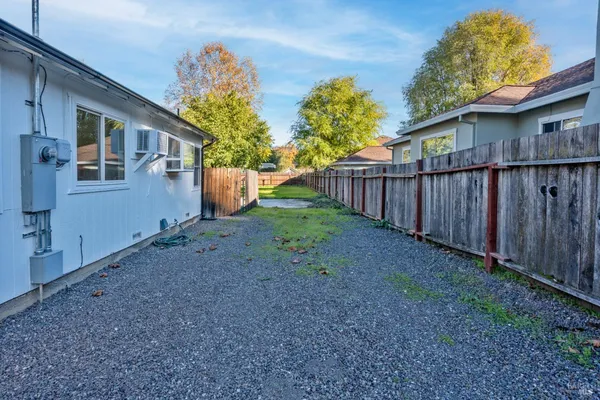 $415,000 | 6 Lorraine Street, Ukiah, CA 95482