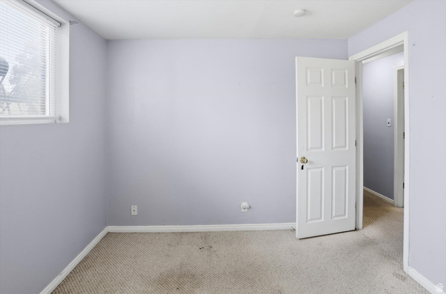 4697 South 2025th Street West Roy, UT 84067 - Photo 15 of 41