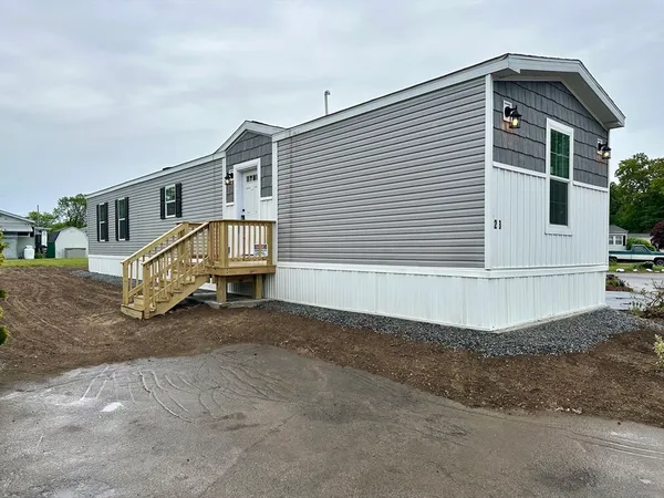$265,000 | 23 Dinny Lane, Plainville, MA 02762