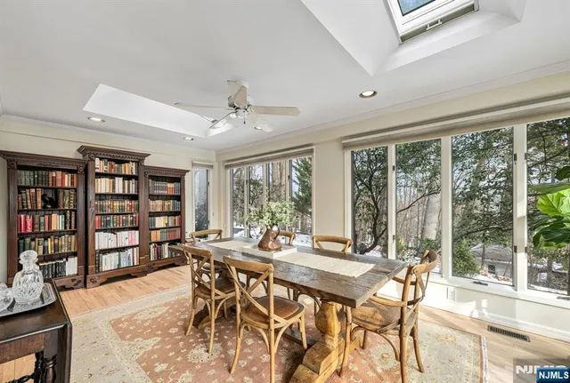 $1,100,000 | 22 Knollwood Drive, Ho-Ho-Kus, NJ 07423