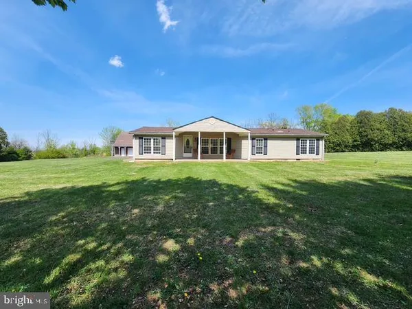 $2,900 | 837 Callowhill Road, Perkasie, PA 18944