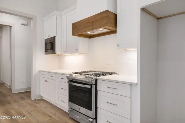 $342,500 | 107 Wishing Wl Drive, Broussard, LA 70518