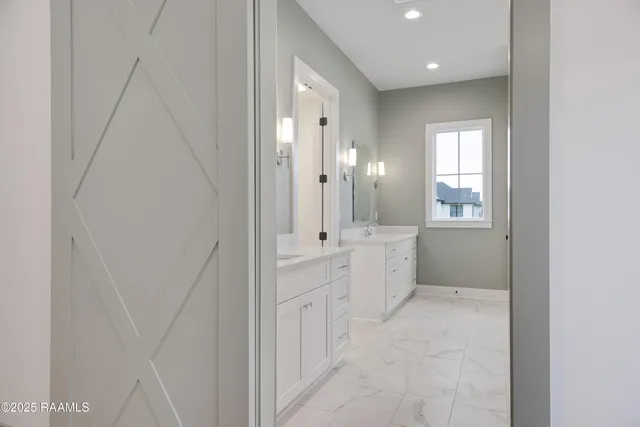 $342,500 | 107 Wishing Wl Drive, Broussard, LA 70518