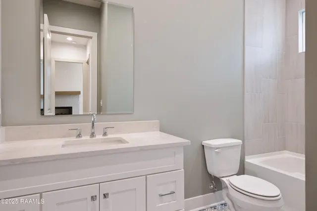 $342,500 | 107 Wishing Wl Drive, Broussard, LA 70518