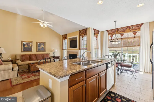 $525,000 | 136 Hawthorne Greene Circle, La Plata, MD 20646